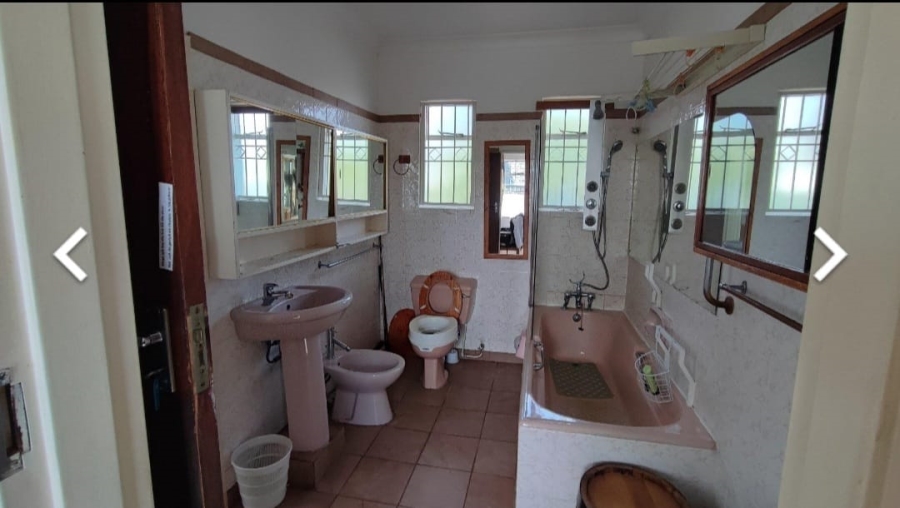 10 Bedroom Property for Sale in Dan Pienaar Free State